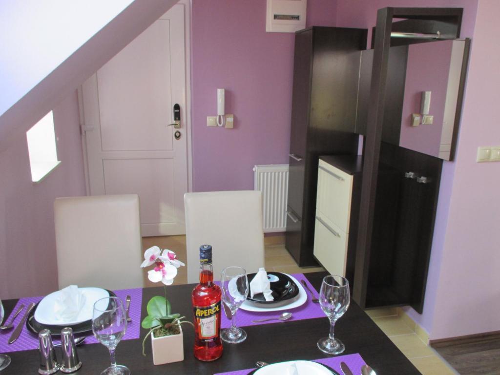 Alpha Apartman Sarvar Ngoại thất bức ảnh